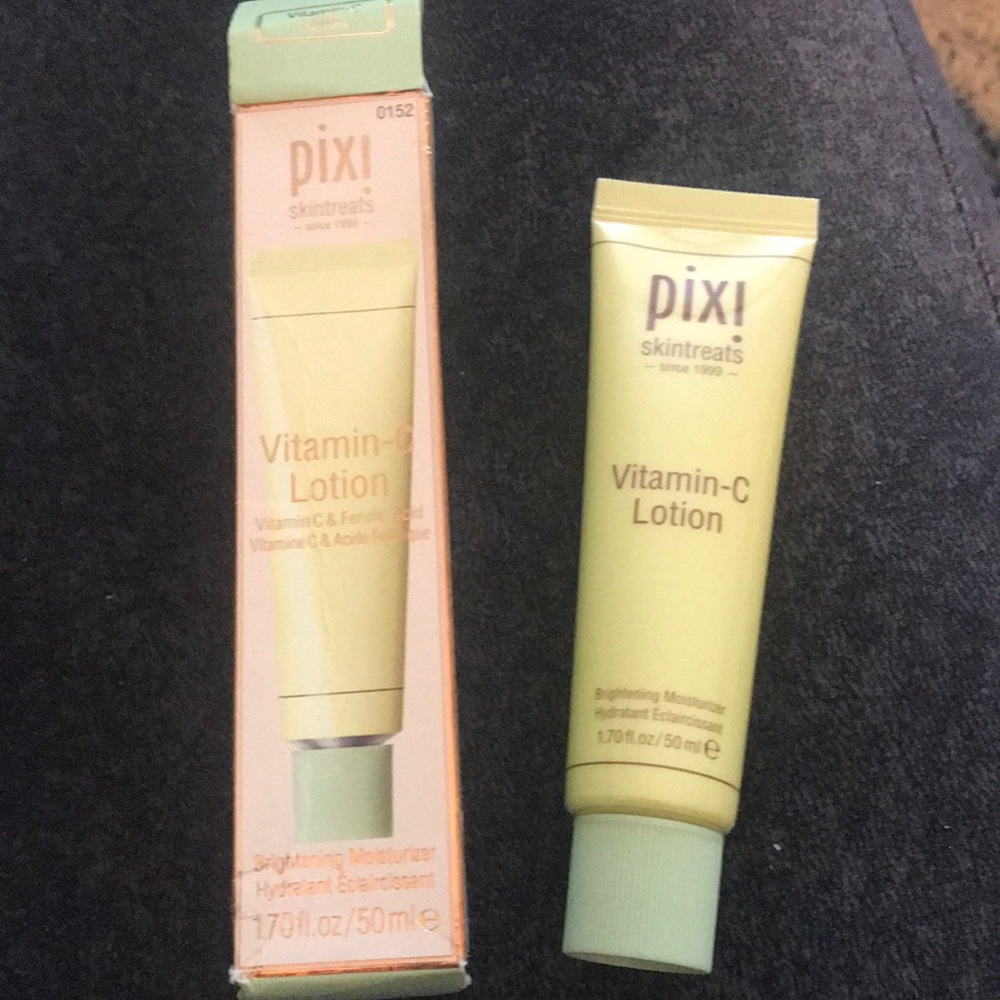Pixi skintreats vitamin c lotion never used